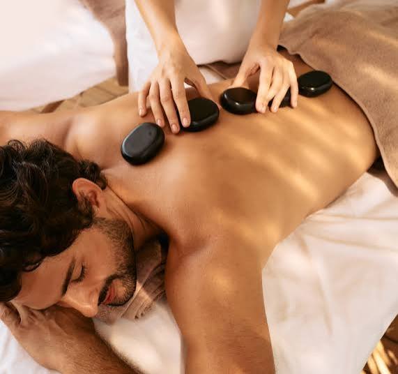 Traditional Balinese Aromatherapy Massage